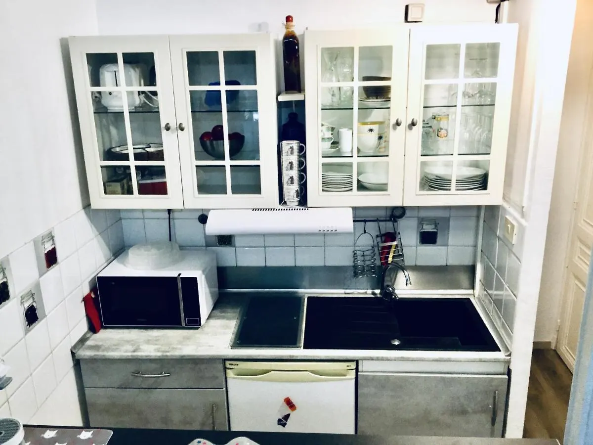 Studio Bel Air Fshh Nizza 0*,  Franciaország